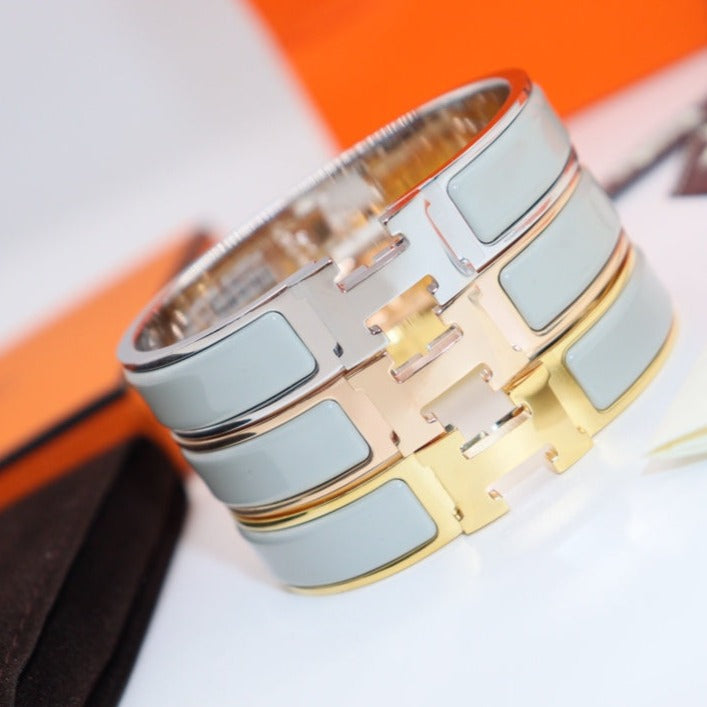 ¡®Moco¡¯H LIGHT BLUE BRACELET