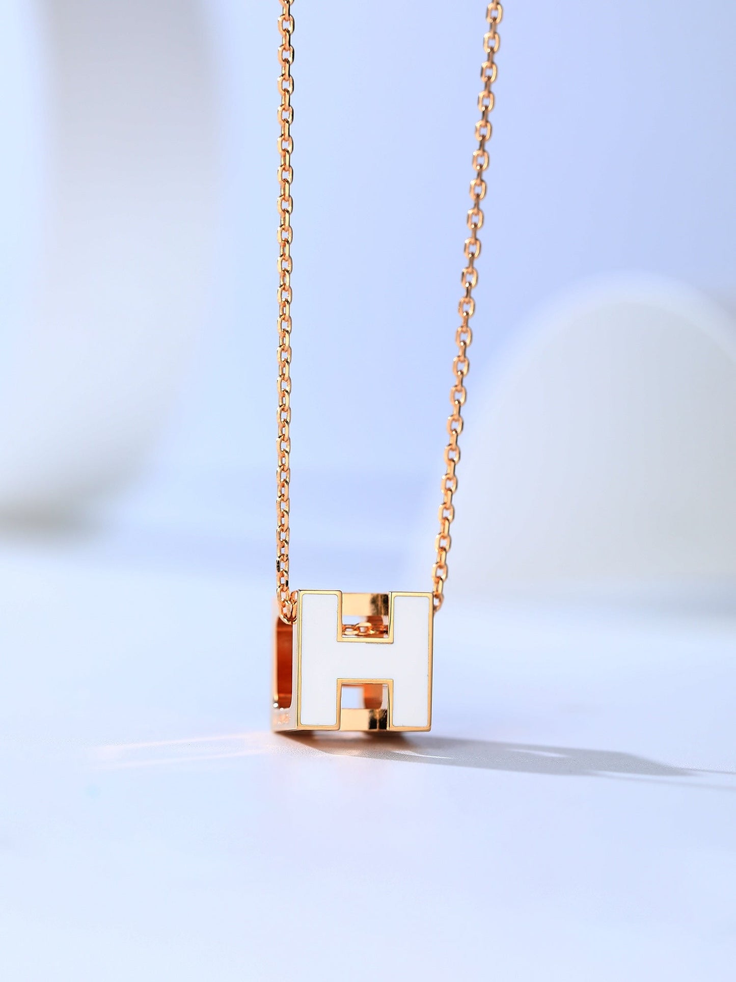 ¡®Moco¡¯H CAGE PINK GOLD NECKLACE