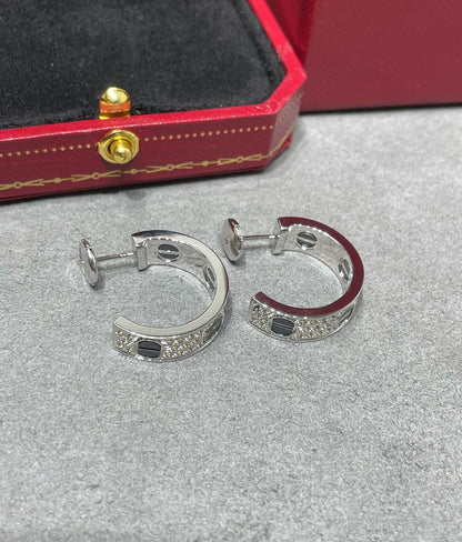 ¡®Moco¡¯LOVE CERAMIC DIAMOND PAVED SILVER EARRINGS