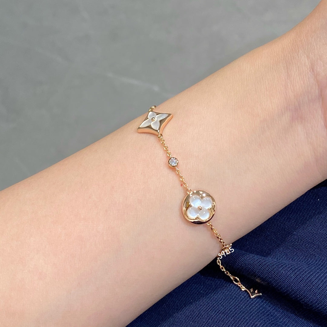 ¡®Moco¡¯STAR AND SUN 4 MOTIF WHITE MOP PINK GOLD BRACELET