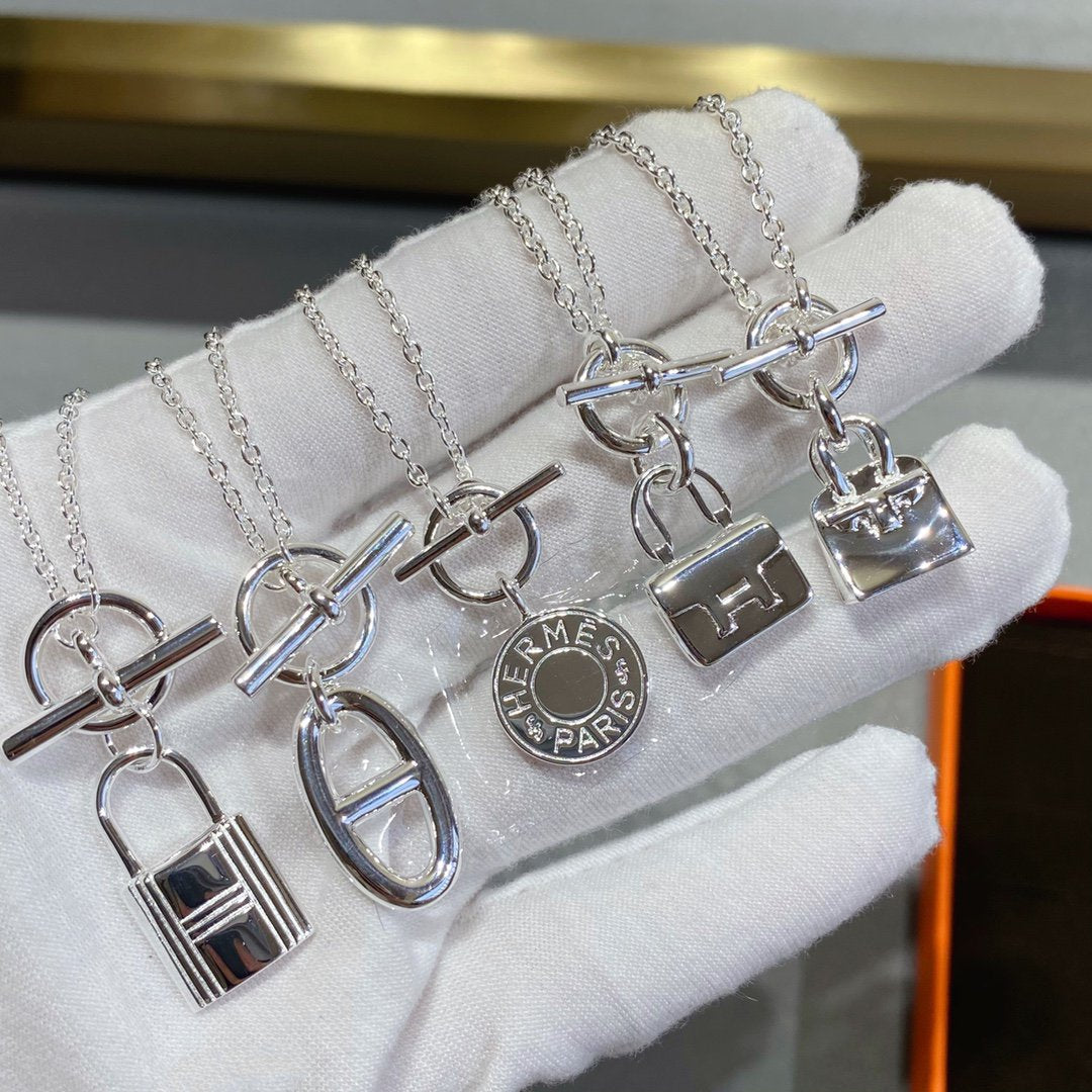 ¡®Moco¡¯CONSTANCE PEDANT SILVER NECKLACE