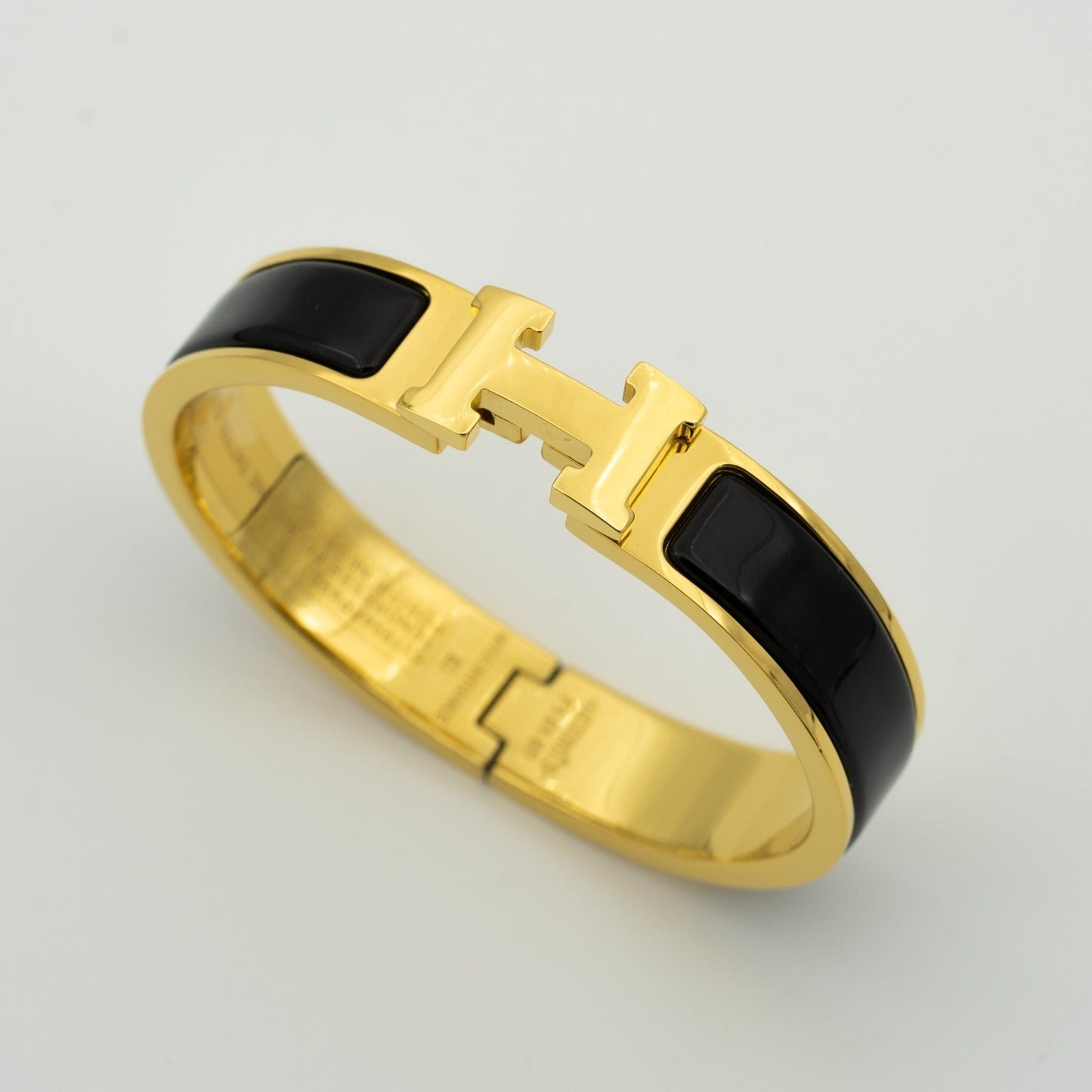 ¡®Moco¡¯H BLACK BRACELET